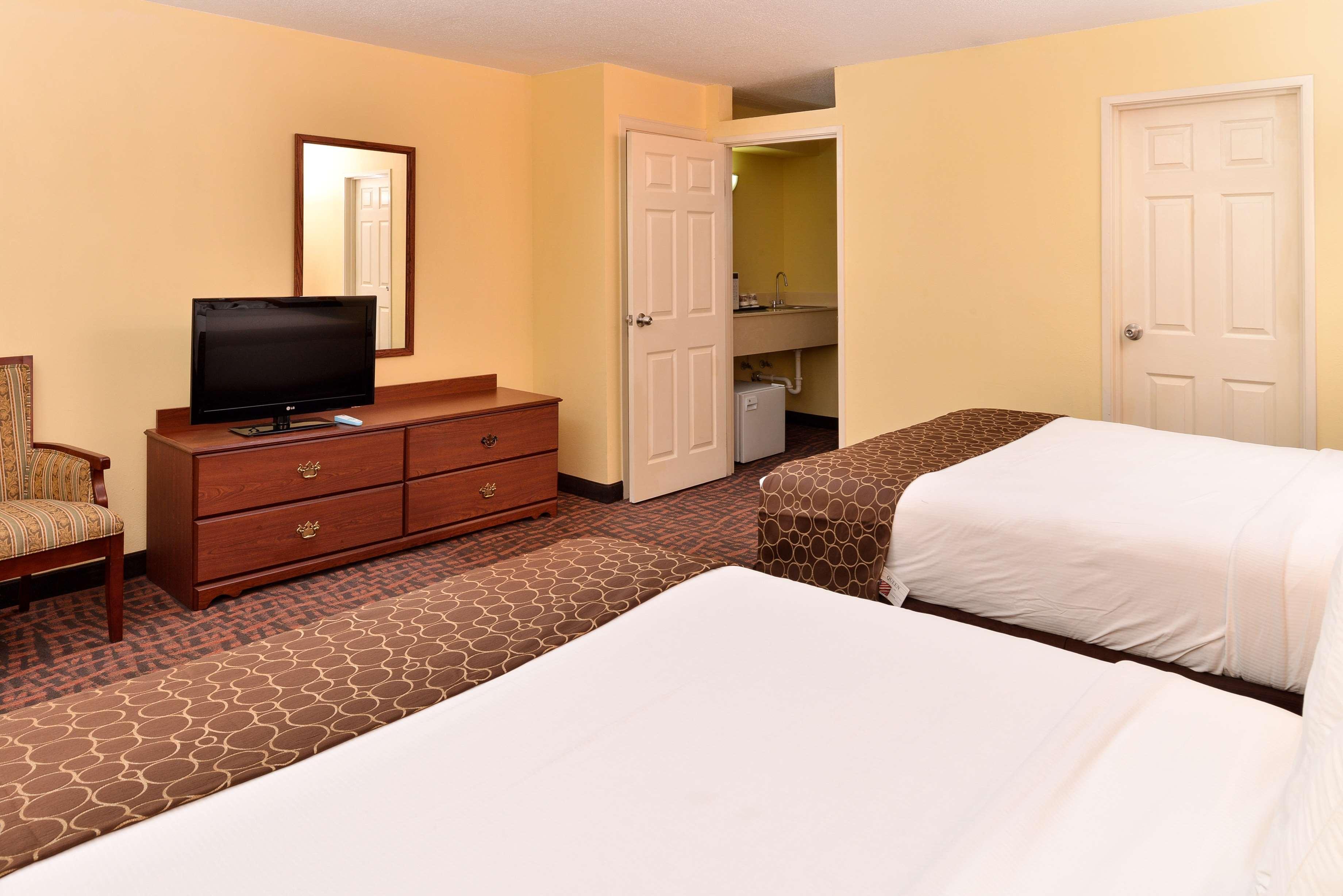 Best Western Louisville East Exterior foto
