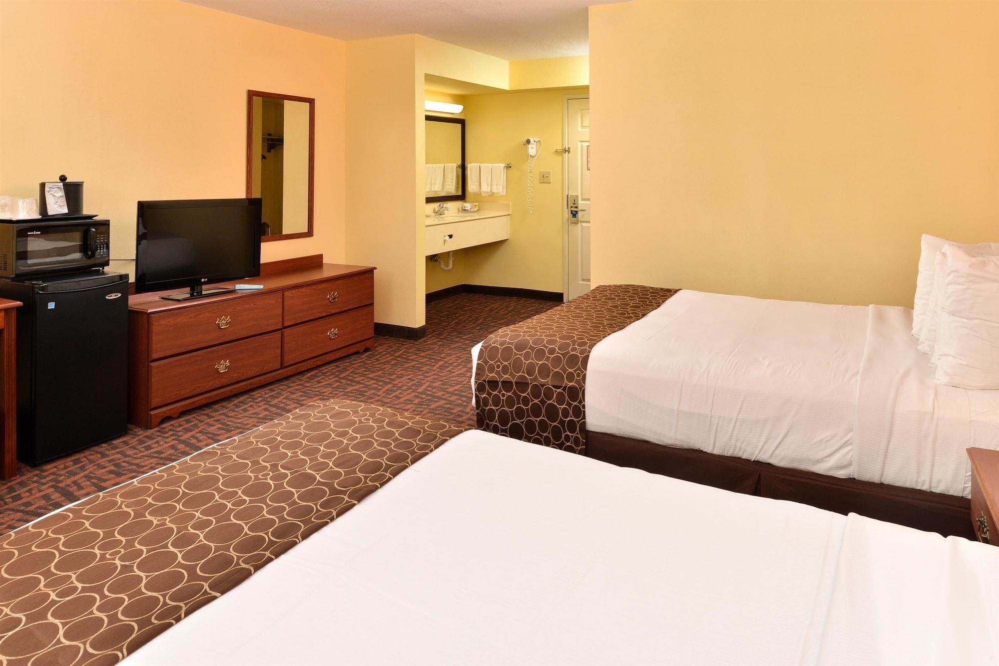 Best Western Louisville East Exterior foto